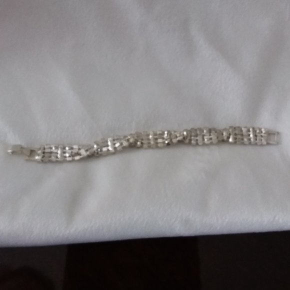 Silver Rhinestone Bracelet - Picture 3 of 3